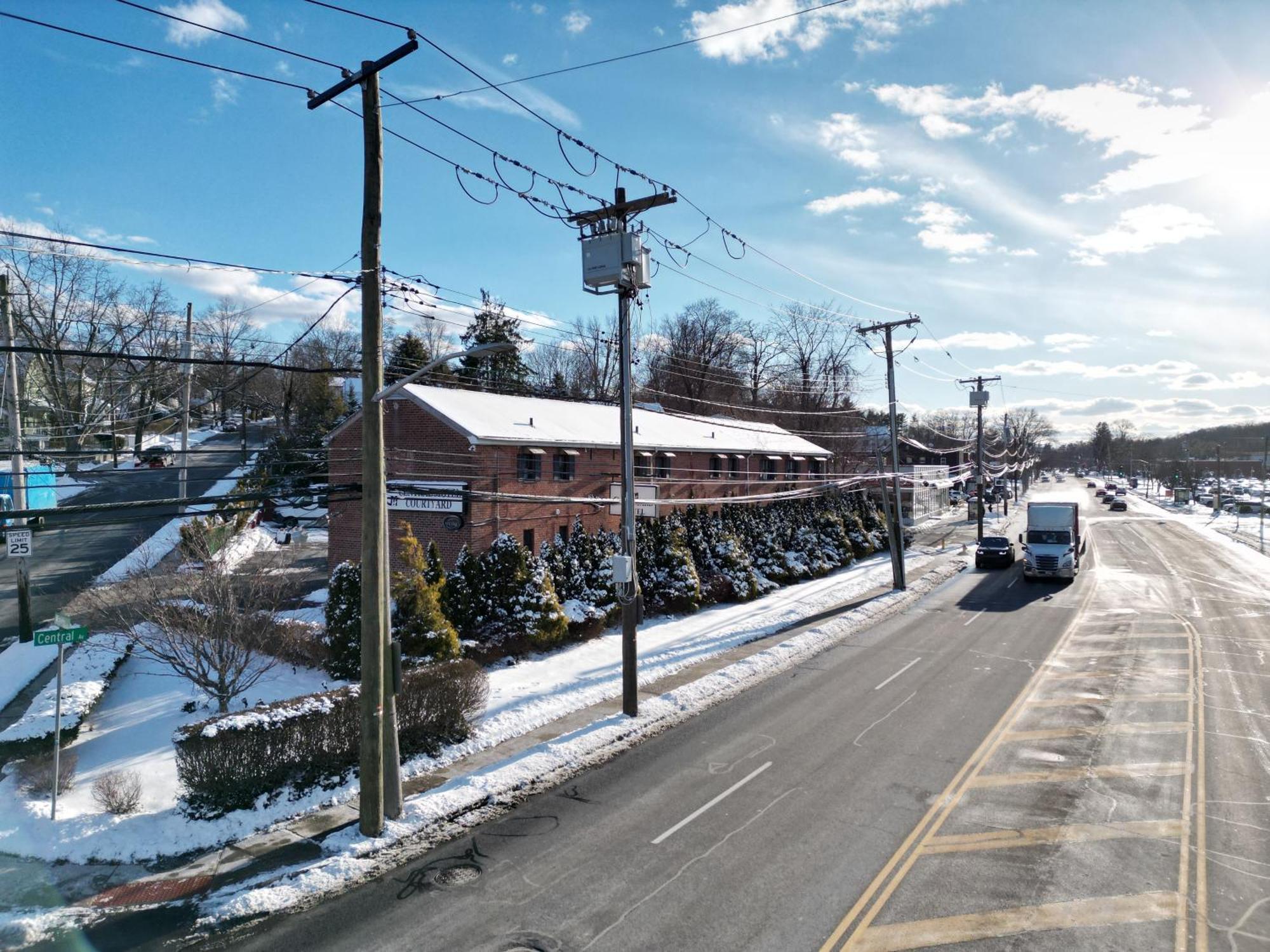 Central Motel Courtyard White Plains Εξωτερικό φωτογραφία