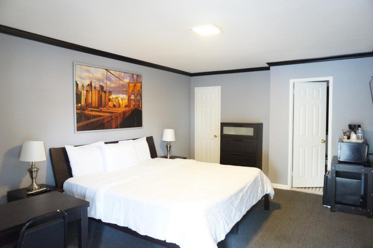Central Motel Courtyard White Plains Εξωτερικό φωτογραφία