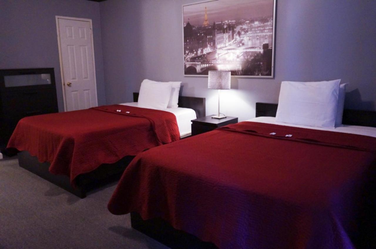Central Motel Courtyard White Plains Εξωτερικό φωτογραφία